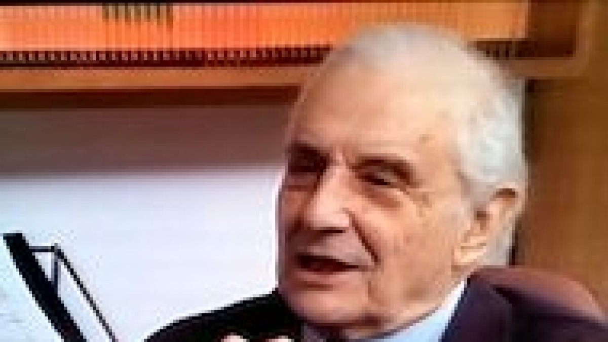 José Luis Olaizola.