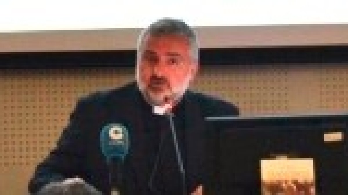 El padre Medina escribe del Papa Francisco