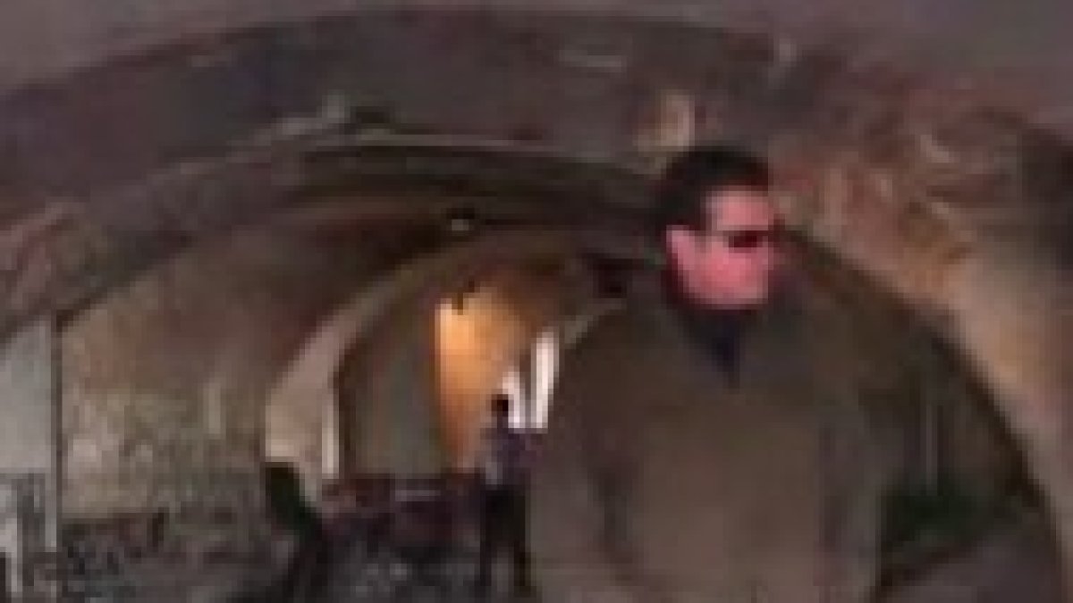 El padre de Ken amenazó a su madre tras violarla.