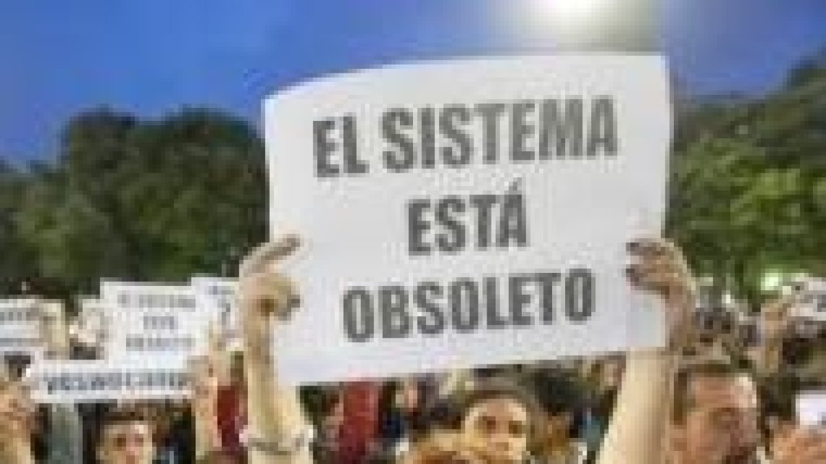 Los políticos, gran problema según 3 de cada 10 españoles