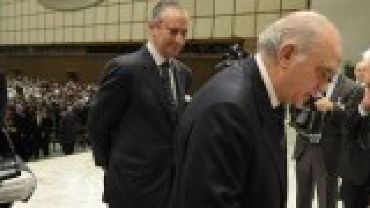 El Papa con el ministro Fernández Díaz