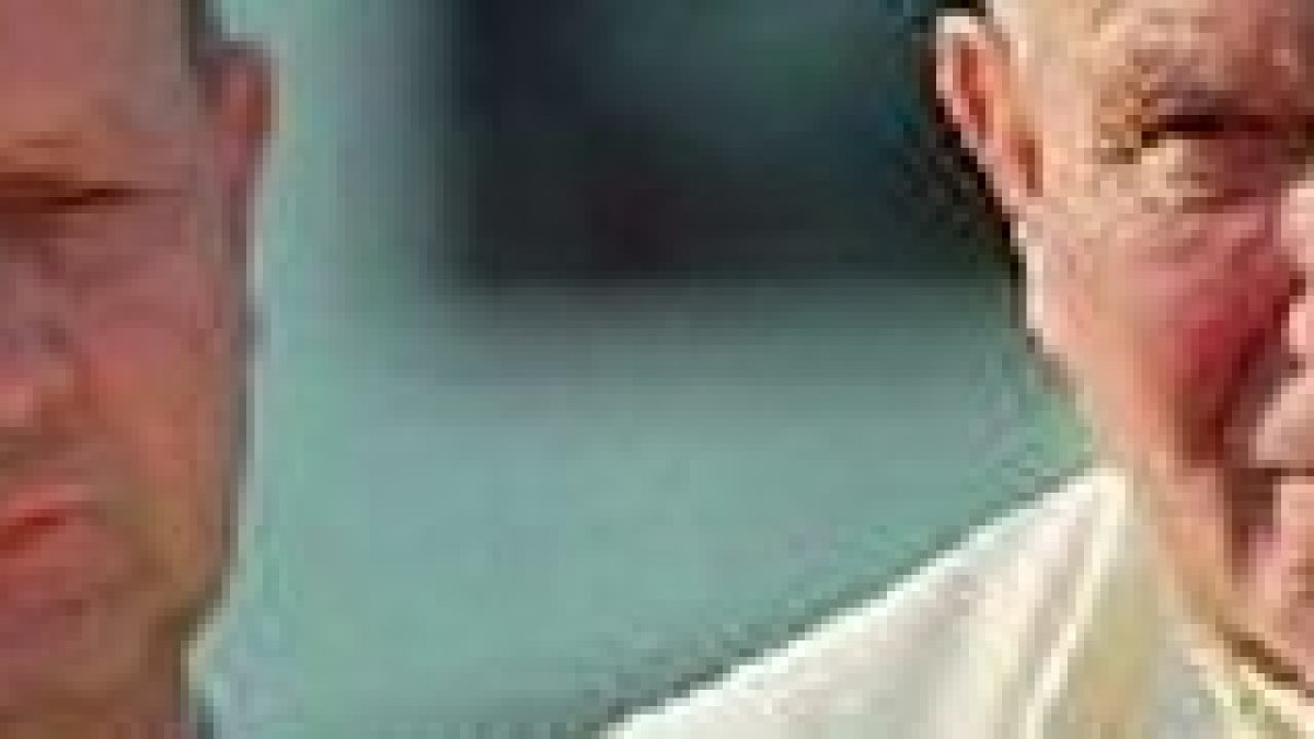 Dziwisz, antiguo secretario de Juan Pablo II.