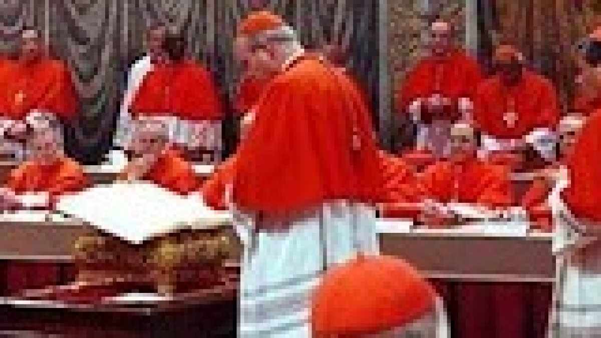 El juramento previo al cónclave.