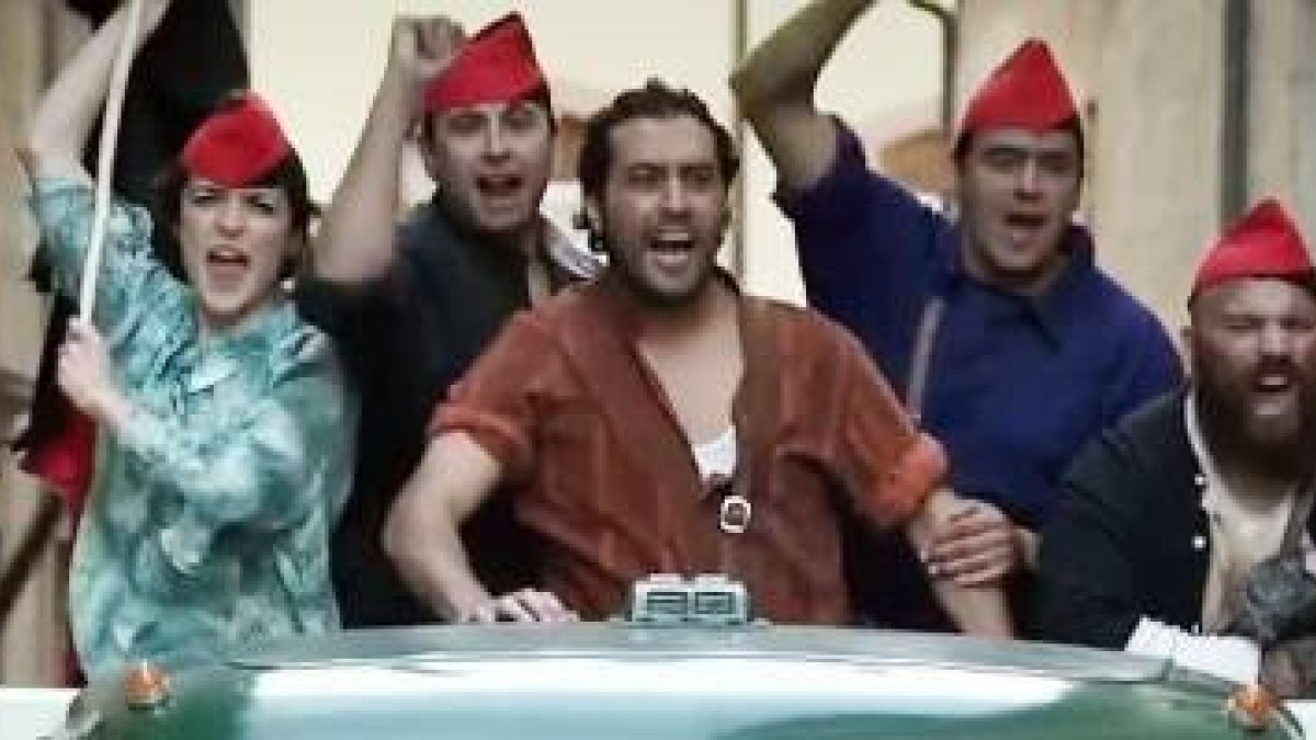 Un Dios Prohibido recoge la persecución religiosa de los años 30