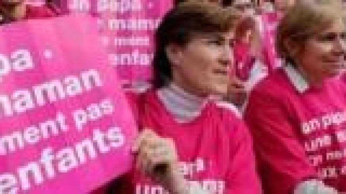 Manifestantes profamilia en Francia