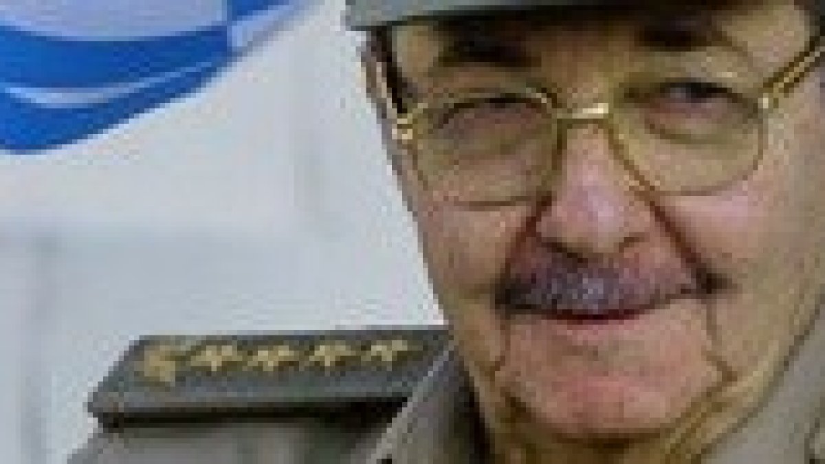 Raúl Castro gobierna la isla