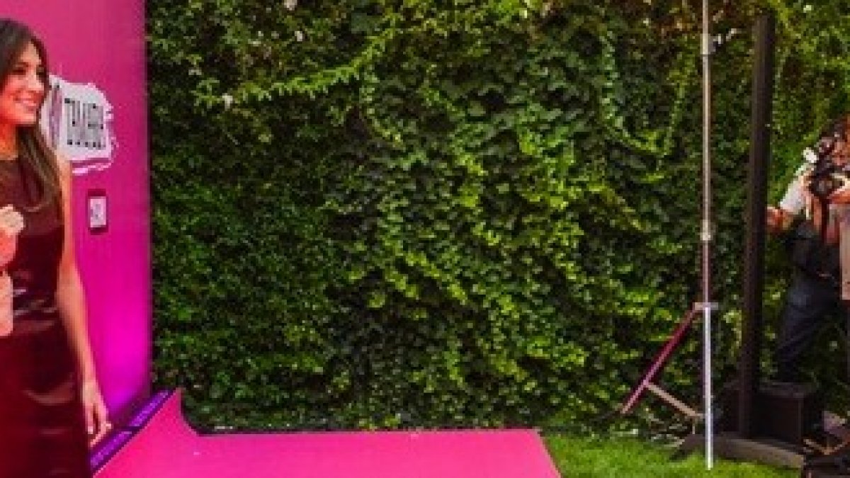 Tamara presenta su programa de TV en Madrid - www.cosmopolitantv.es