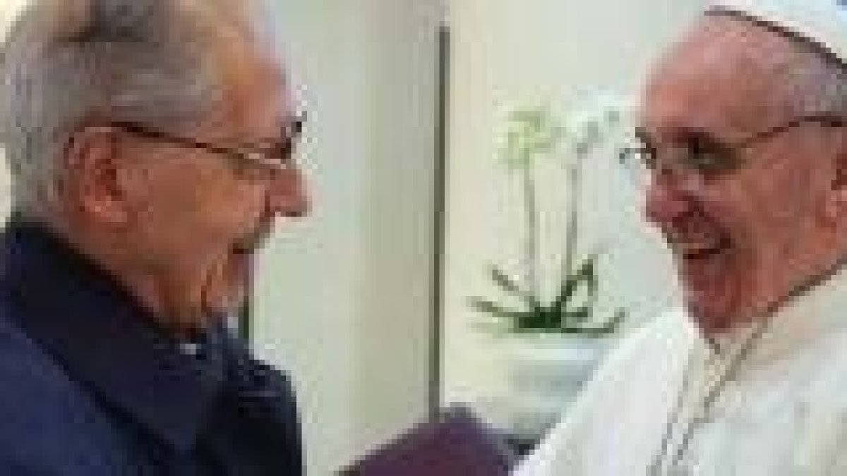 El Papa blanco y el llamado papa negro