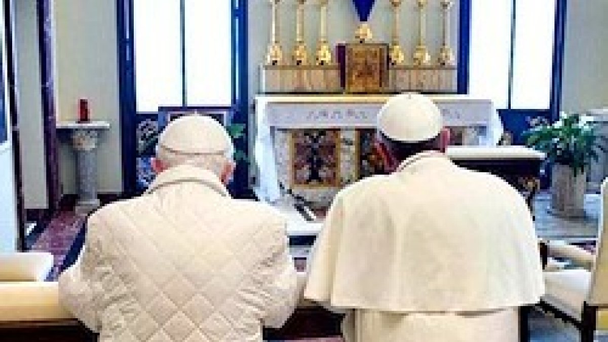 Algo que nunca se vio en veinte siglos de historia de la Iglesia.