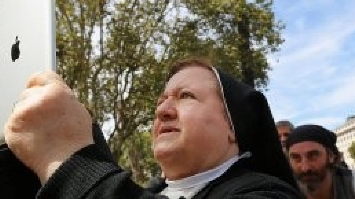 Muchos siguen al Papa en @Pontifex desde su tablet