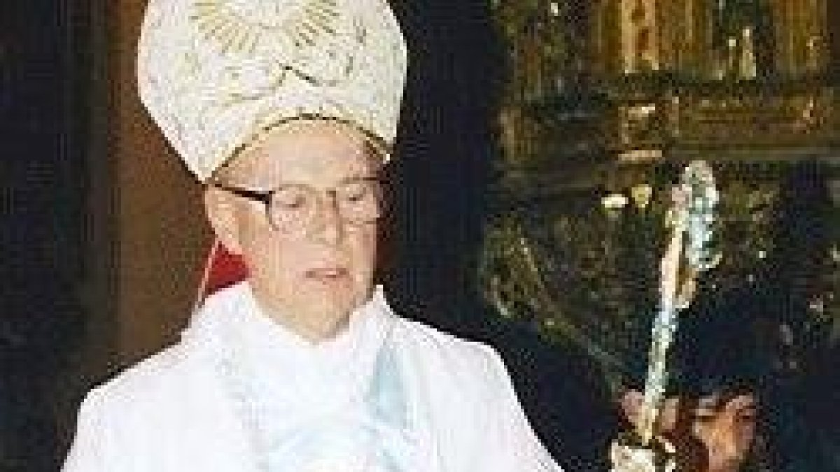 Demetrio Molloy, obispo emérito de Huancavelica