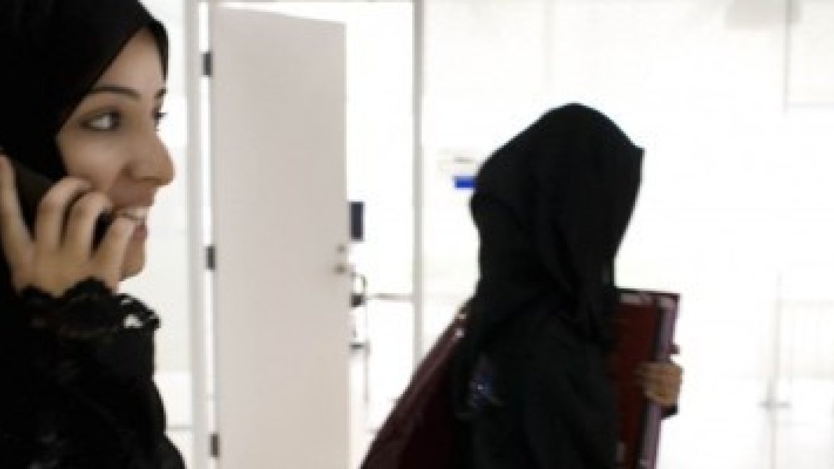 Lo que debía ser un crecimiento de la democracia se ha convertido en una pérdida de libertades para las tunecinas, egipcias, iraquíes, sirias...