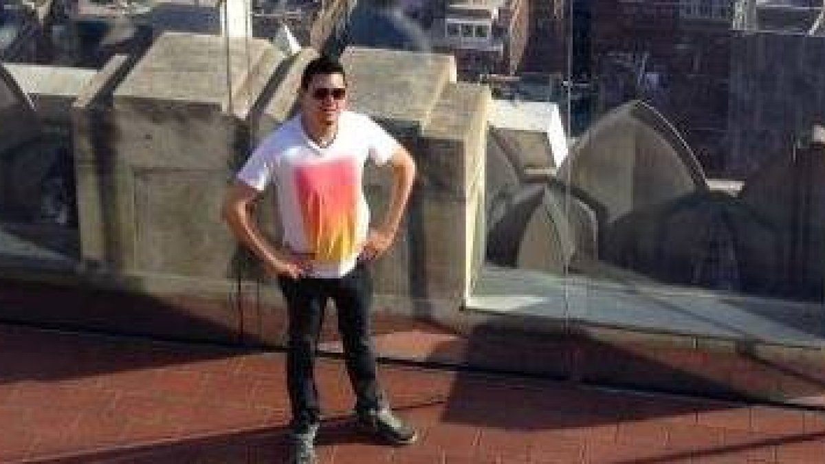 Oscar Joe Rivas hoy enseña a mirar como mira Dios, desde lo alto y hacia lo eterno, sanando las heridas de la vida