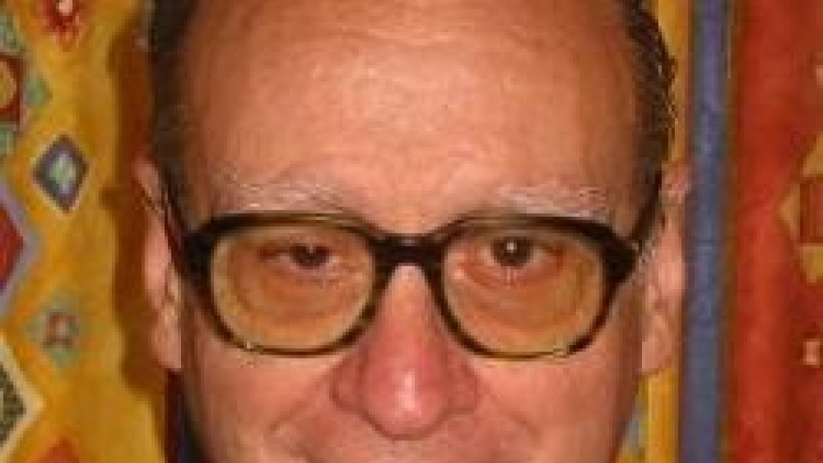 El padre Pedro Cura Lluvià ha publicado Delante de los Ángeles para Ti salmodiaré