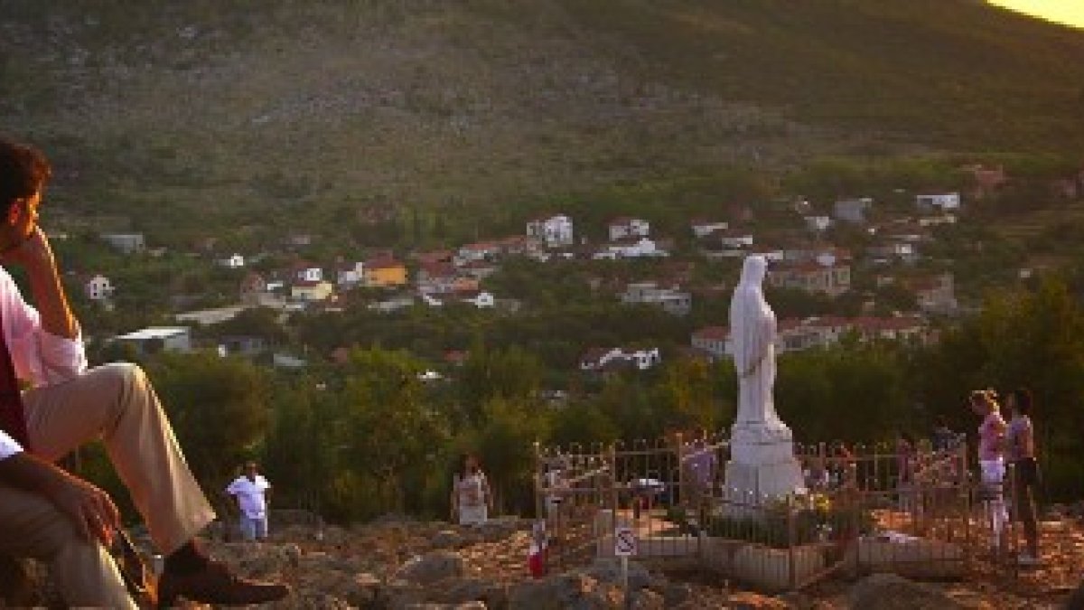 Juan Manuel Cotelo, Abogado del Diablo en Marys Land, en el Monte de las apariciones de Medjugorje