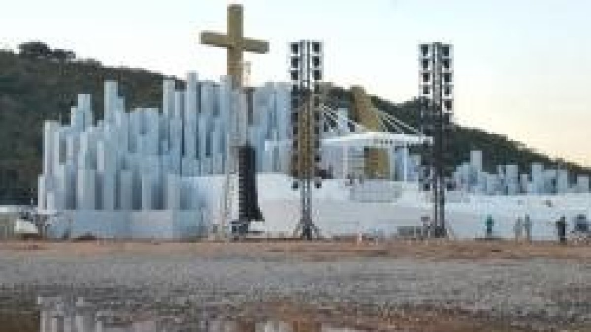 La llanura de Guaratiba no se usará, ni el escenario enorme preparado para ello