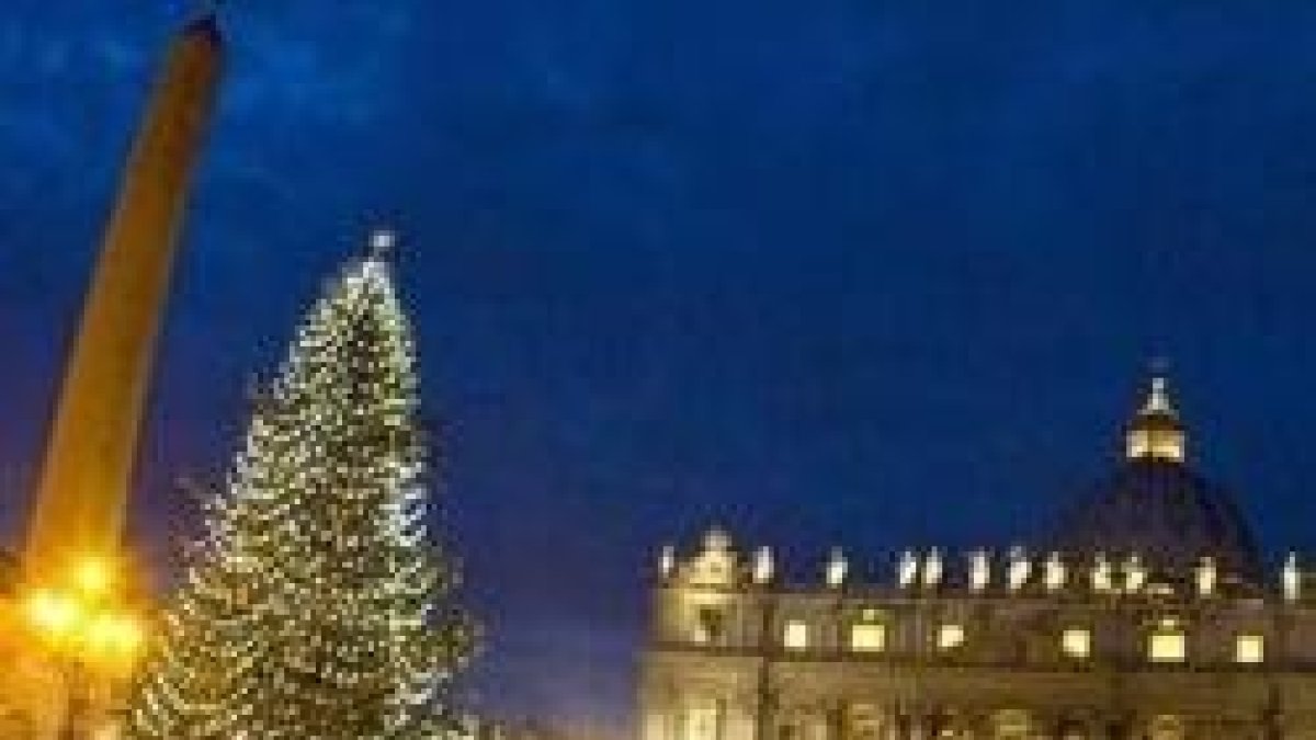 Árbol de Navidad en la plaza de San Pedro, el año pasado
