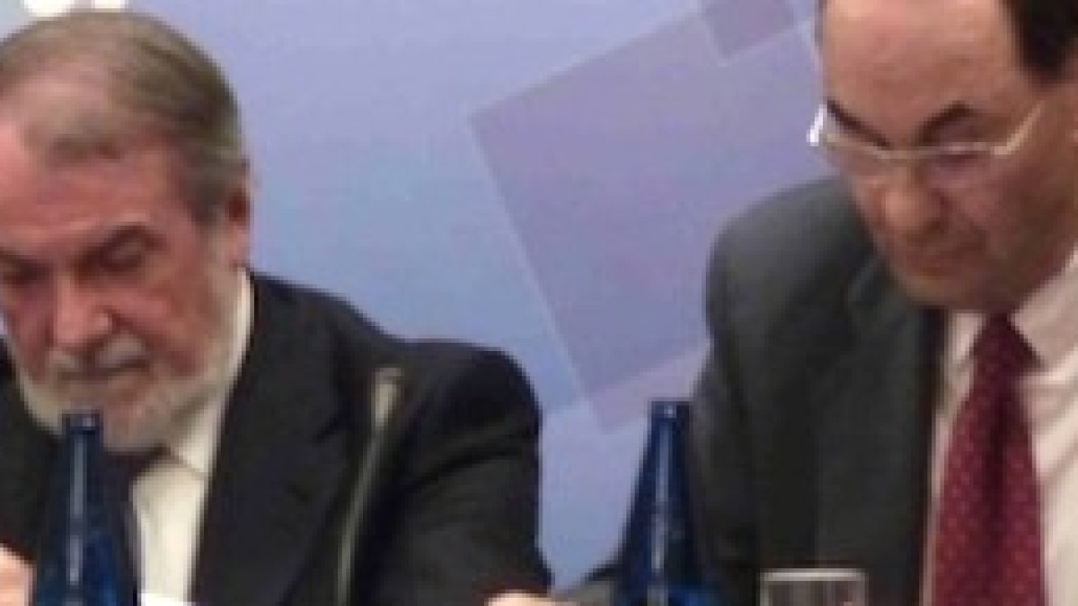 Jaime Mayor Oreja -PP- y Vidal Quadras -VOX- son 2 de los únicos 4 españoles que plantaron cara al lobby gay en el informe Lunacek