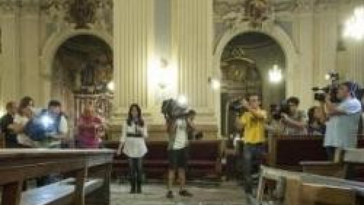 El artefacto casero explotó días antes de las fiestas del Pilar, que festejaron 400.000 zaragozanos