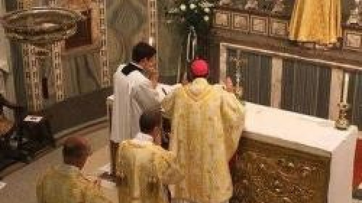La Congregación para el Culto Divino ha aprobado la nueva liturgia anglocatólica, que se ve en la foto