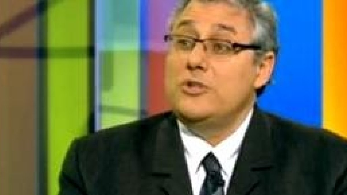 Experto en la evolución de los homínidos, señala los límites en la metodología de la ciencia experimental y el papel de la filosofía y la teología