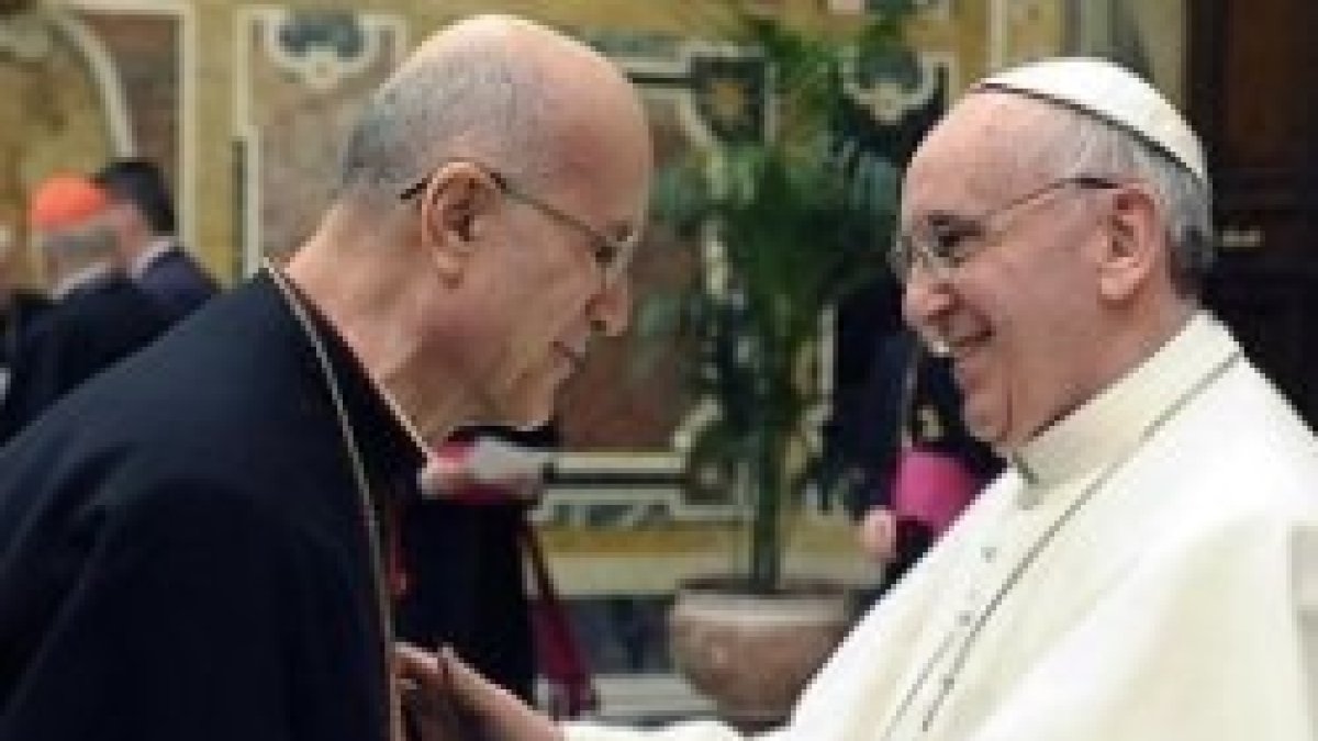 El Papa Francisco ha agradecido al cardenal Bertone su servicio en la Secretaría de Estado