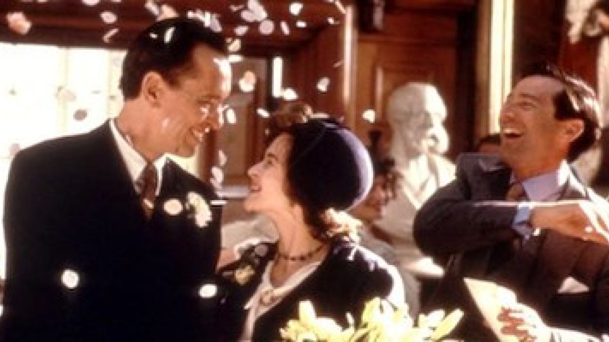 En 1997 la novela de Orwell tuvo una versión cinematográfica, que acaba en boda. Lo importante son los prolegómenos del enlace.