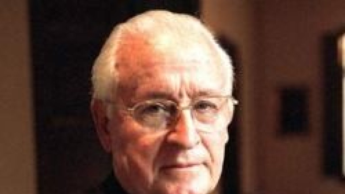 El cardenal Carles fue el primer cardenal en abrir un blog en español en 2011, cuando los Papas aún no tuiteaban