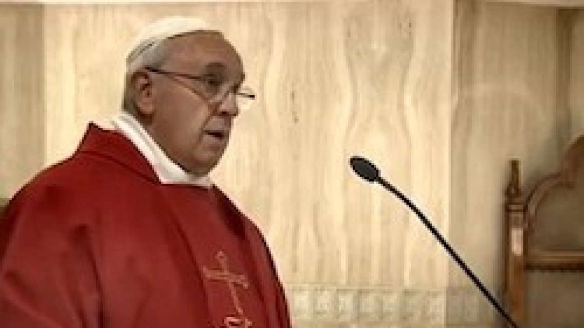 Francisco insiste en no marginar a los ancianos: tampoco a los ancianos sacerdotes y religiosos.