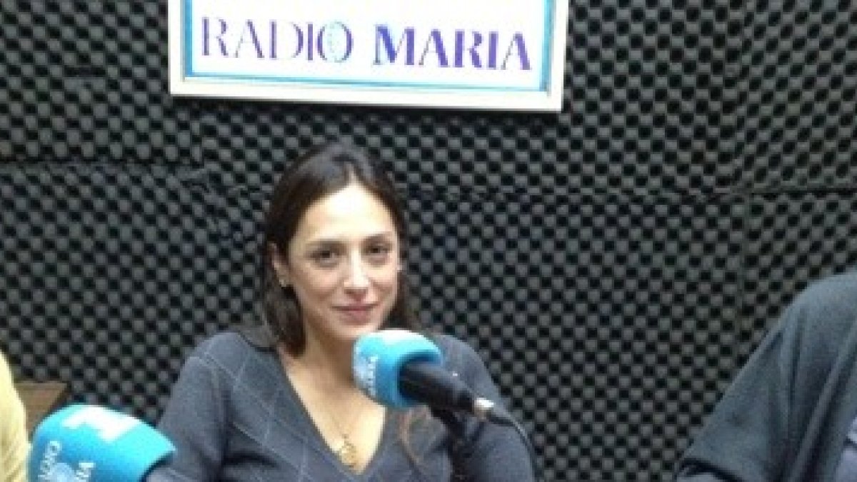Tamara Falcó en Radio María entrevistada por Álex Navajas y el P. Luis Fernando de Prada