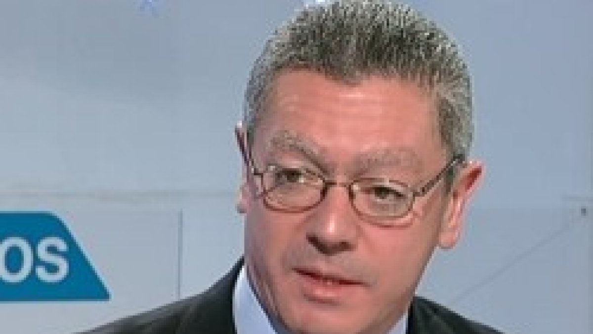 El ministro Ruíz-Gallardón recuerda que no existe el derecho al aborto a nivel internacional