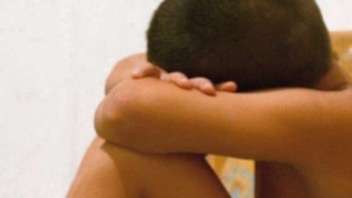 Algunos grupos académicos pretenden clasificar la pedofilia como