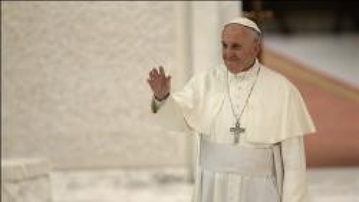 Francisco a los deportistas: Nunca el dinero y la victoria a toda costa