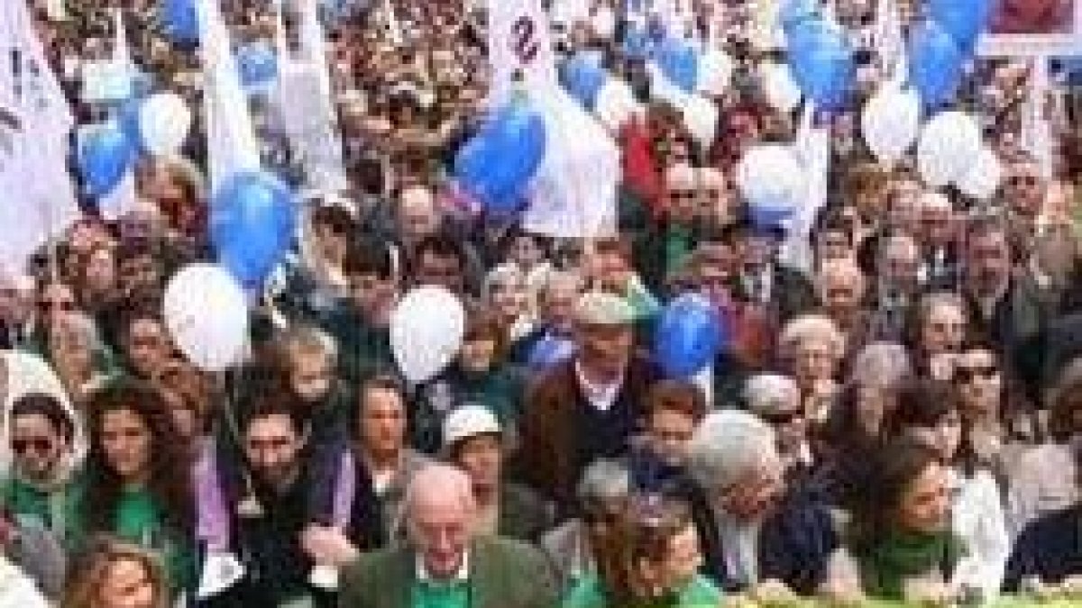 El verde se está convirtiendo en el color de las marchas por la vida de primavera en España