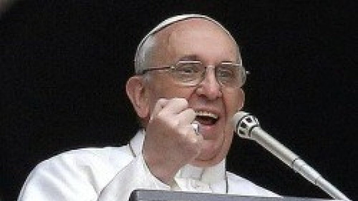 El Papa pide promover en los medios una cultura del encuentro