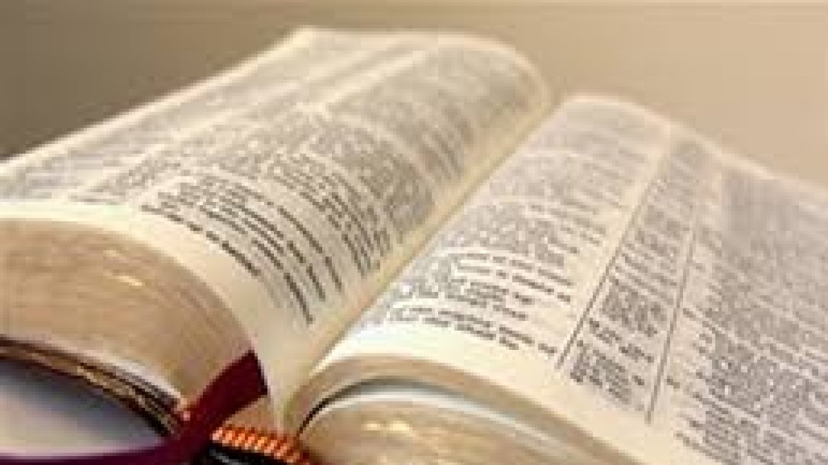 ¿Biblia e Iglesia enfrentadas?