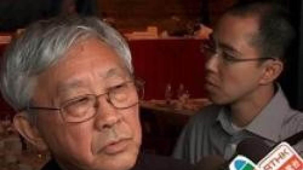 El cardenal Zen denuncia que el nuevo gobierno chino quiera dar imagen de reformador sin permitir la libertad religiosa
