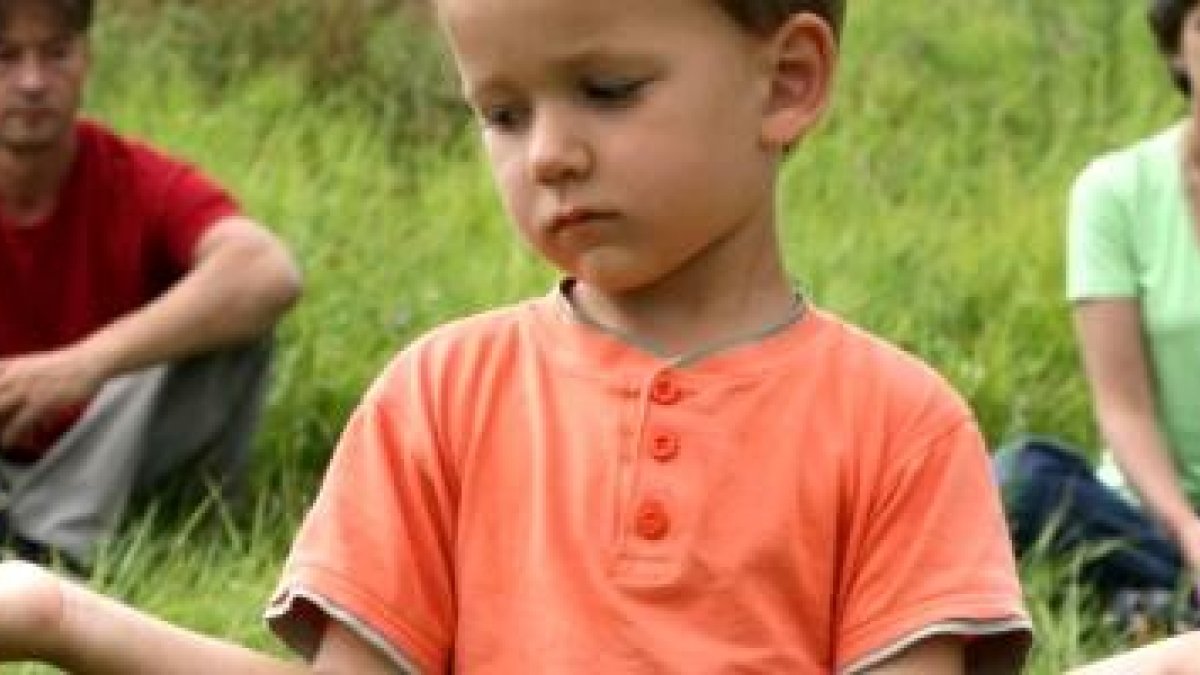 El divorcio y la ruptura de pareja genera pobreza social, especialmente a través de los daños a la infancia