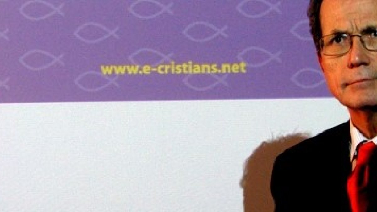 Josep Miró i Ardèvol conoce de cerca los límites de la política cuando ésta se guía sólo por la lógica del poder