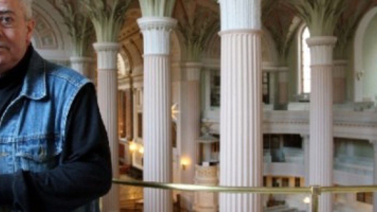 Christian Führer, en San Nicolás de Leipzig, en una foto de 2008 - la RDA comunista se hundió desde aquí, sin un tiro