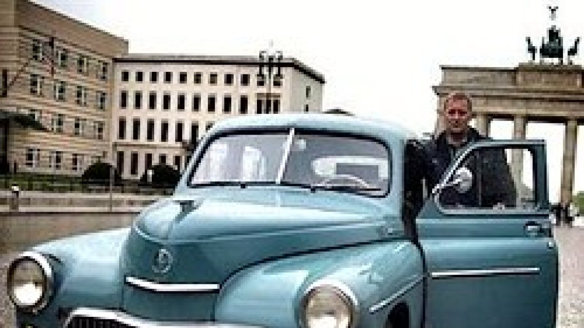 Un pedazo de la biografía de Karol Wojtyla.