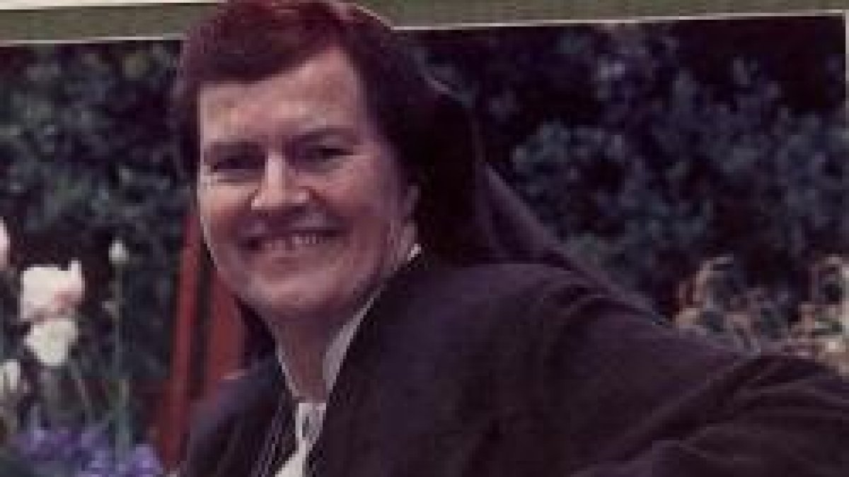 La hermana Briege McKenna, enamorada de la Eucaristía, tiene un potente testimonio