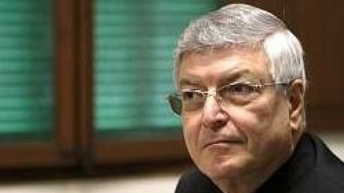 Gianfranco Ghirlanda, jesuita nacido en Roma, acompaña el proceso de la Legión de Cristo desde 2010