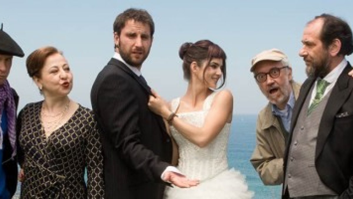 En la ermita de San Telmo se hacen bodas reales, como en 8 Apellidos Vascos, o distintas, en realidad...