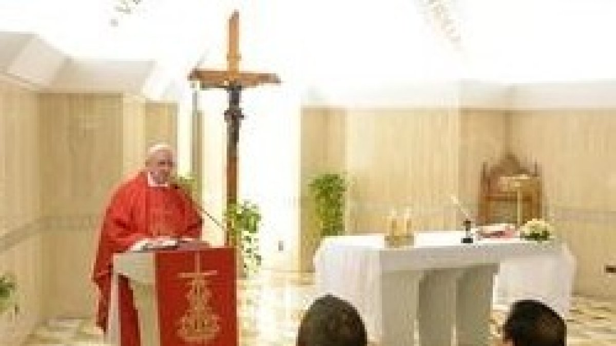 El Papa Francisco explica las Escrituras cada mañana en la misa de la residencia Santa Marta