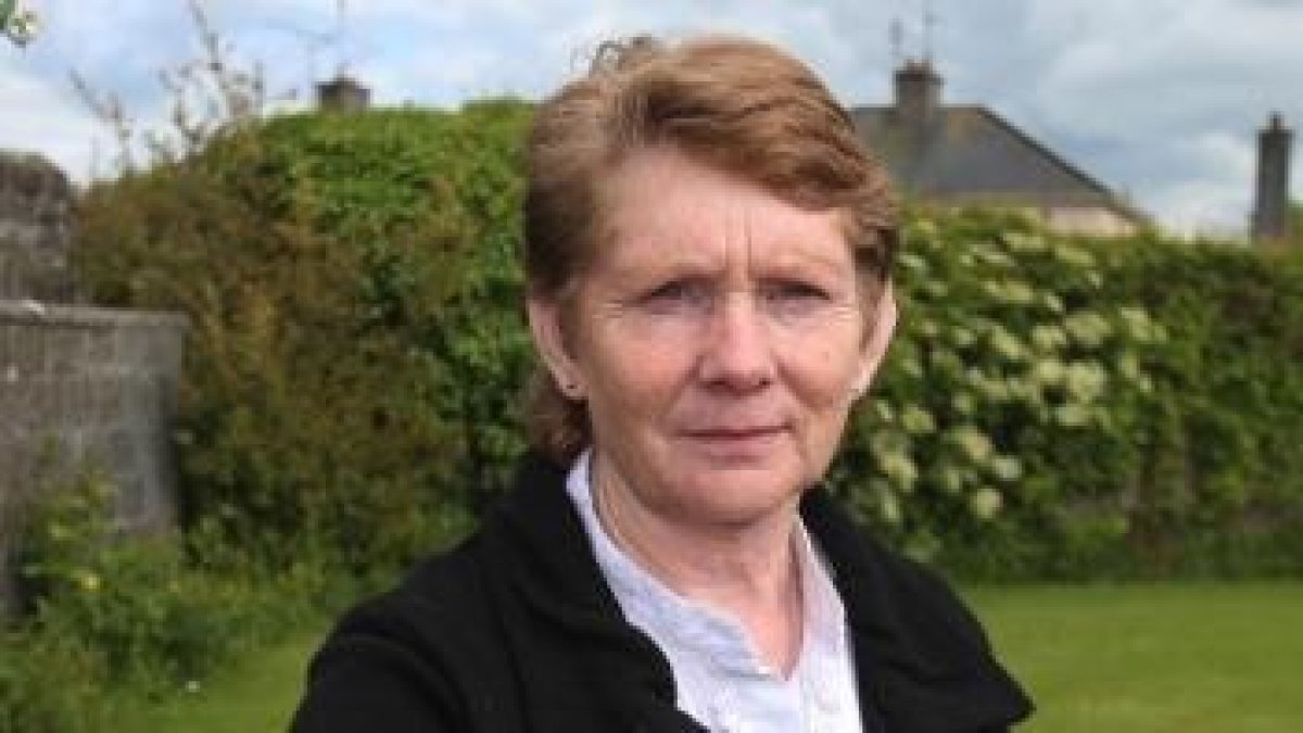 Catherine Corless ha ido recogiendo los nombres de los niños fallecidos en años de gran pobreza y quiere un monumento que recoja esos nombres