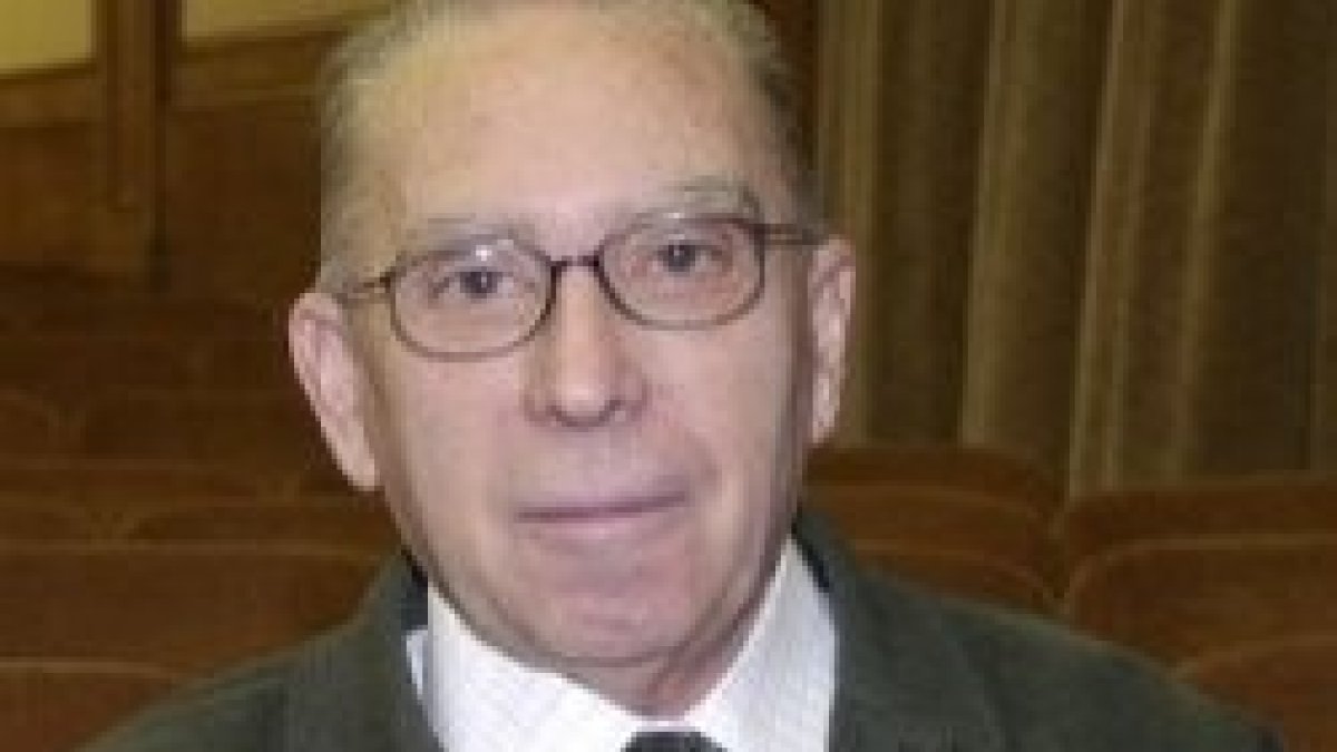 Según ABC, el jesuita Carlos Alonso Bedate pide que también se puedan abortar los bebés con malformaciones