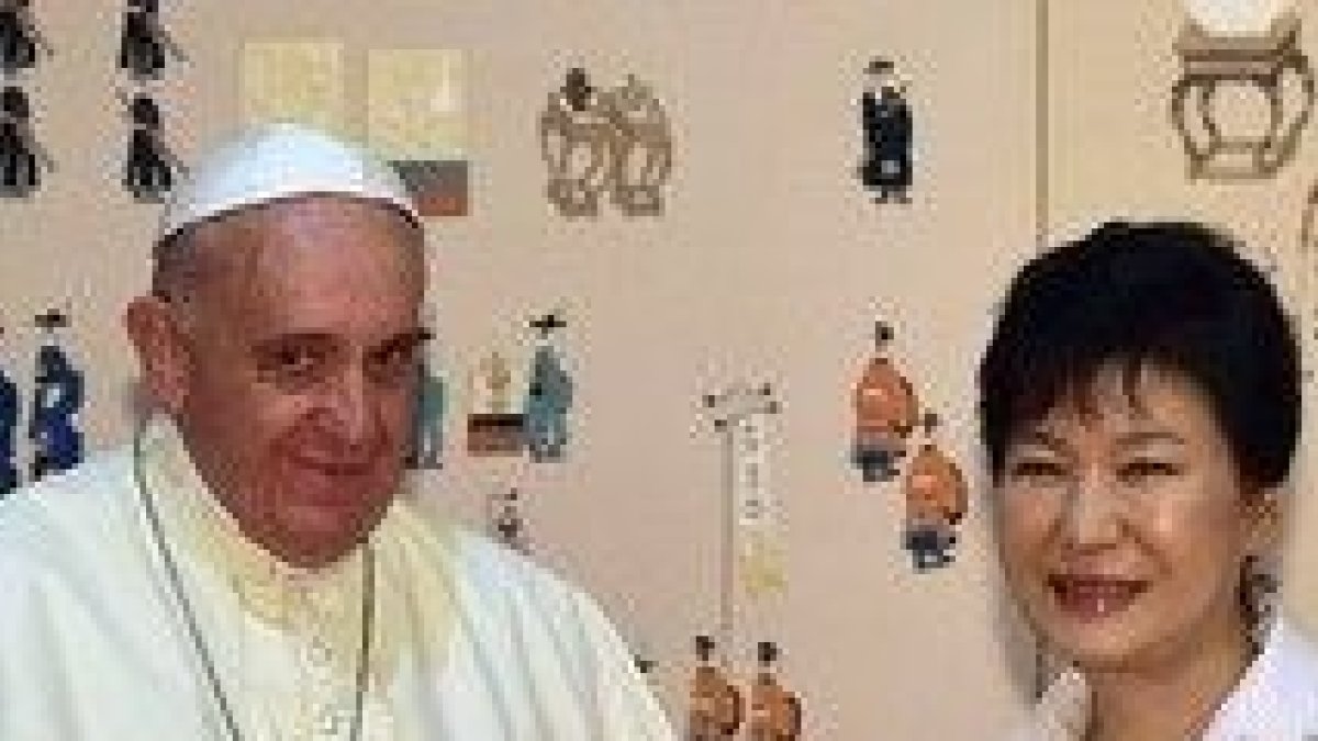 Francisco en Corea: «El mundo está cansado de guerras»