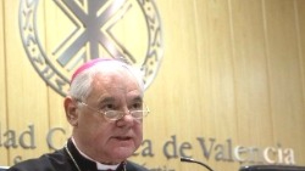 Muller es el prefecto de la Congregación para la Doctrina de la Fe... se dedica a corregir desviaciones y malas enseñanzas