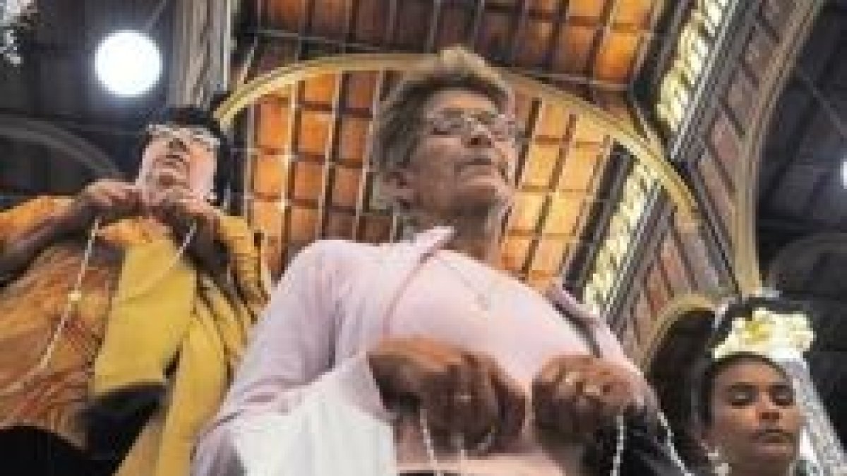 En Costa Rica aumenta el número de católicos no practicantes, pero sigue siendo un país muy religioso
